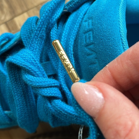 Fendy Puma Creeper Phatty By Rhianna NWOT Women’s Size 6 Blue Neon Green - Picture 13 of 13